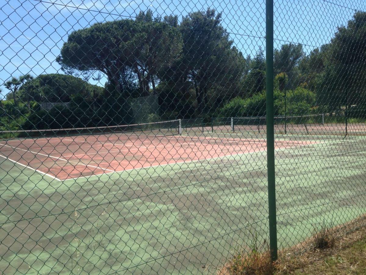 Agreable Studio Proche Sttropez Piscine Et Tennis Ґассен Екстер'єр фото